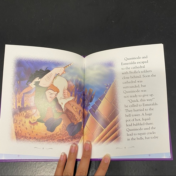 6 DISNEY KIDS BOOKS | PERFECT CONDITION - Picture 11 of 13